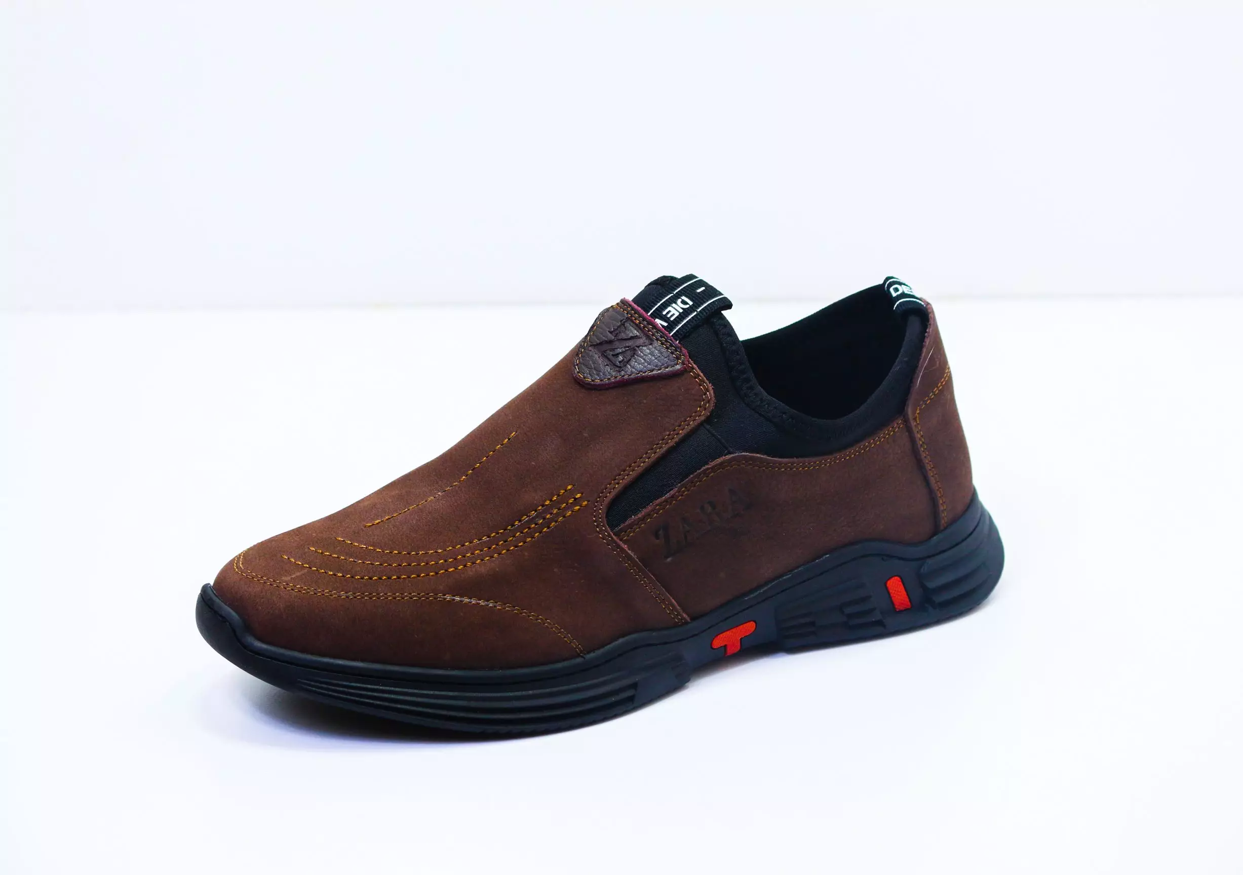 ⁦حذاء ZARA الجلدي 100%⁩ - الصورة ⁦3⁩