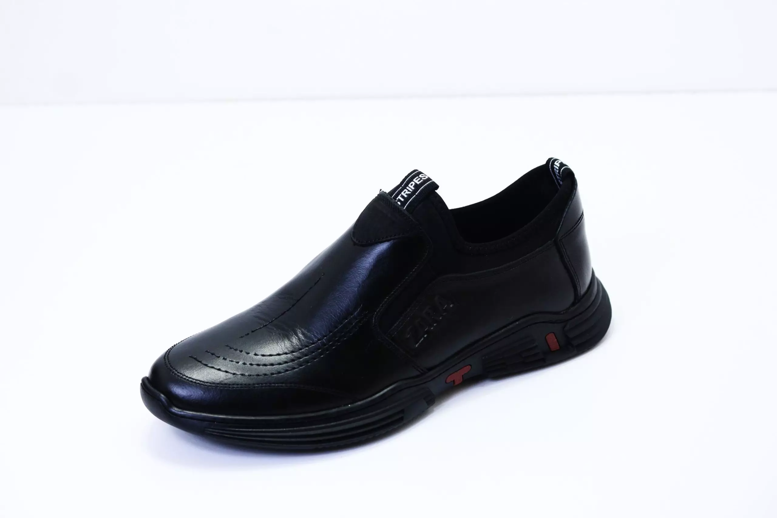 حذاء Zara الجلدي 100%