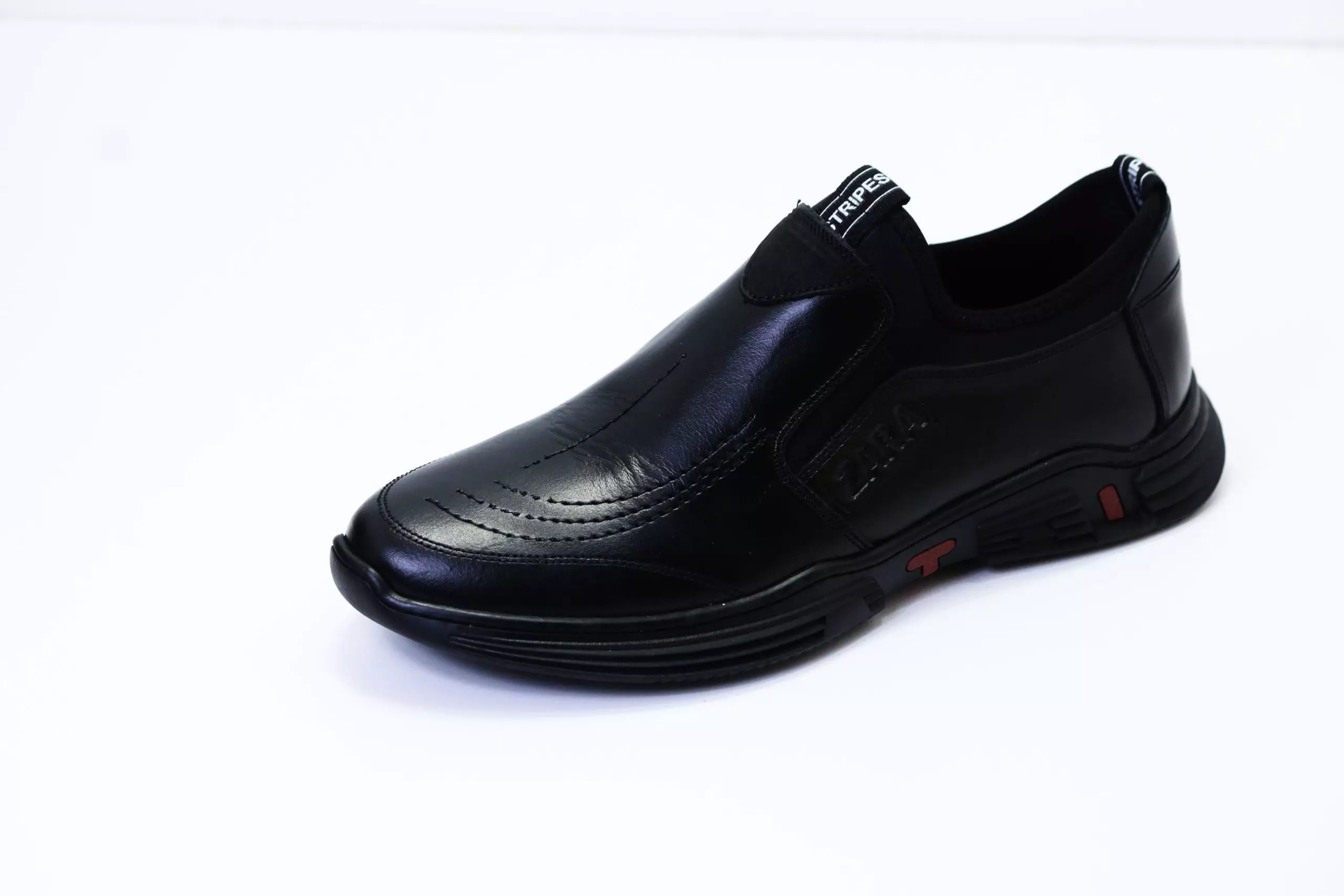 ⁦حذاء Zara الجلدي 100%⁩ - الصورة ⁦2⁩