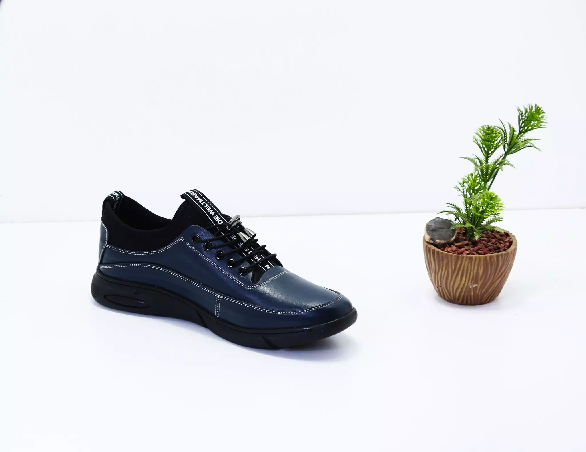 ⁦حذاء ذو نوعية رفيعة⁩ - الصورة ⁦8⁩