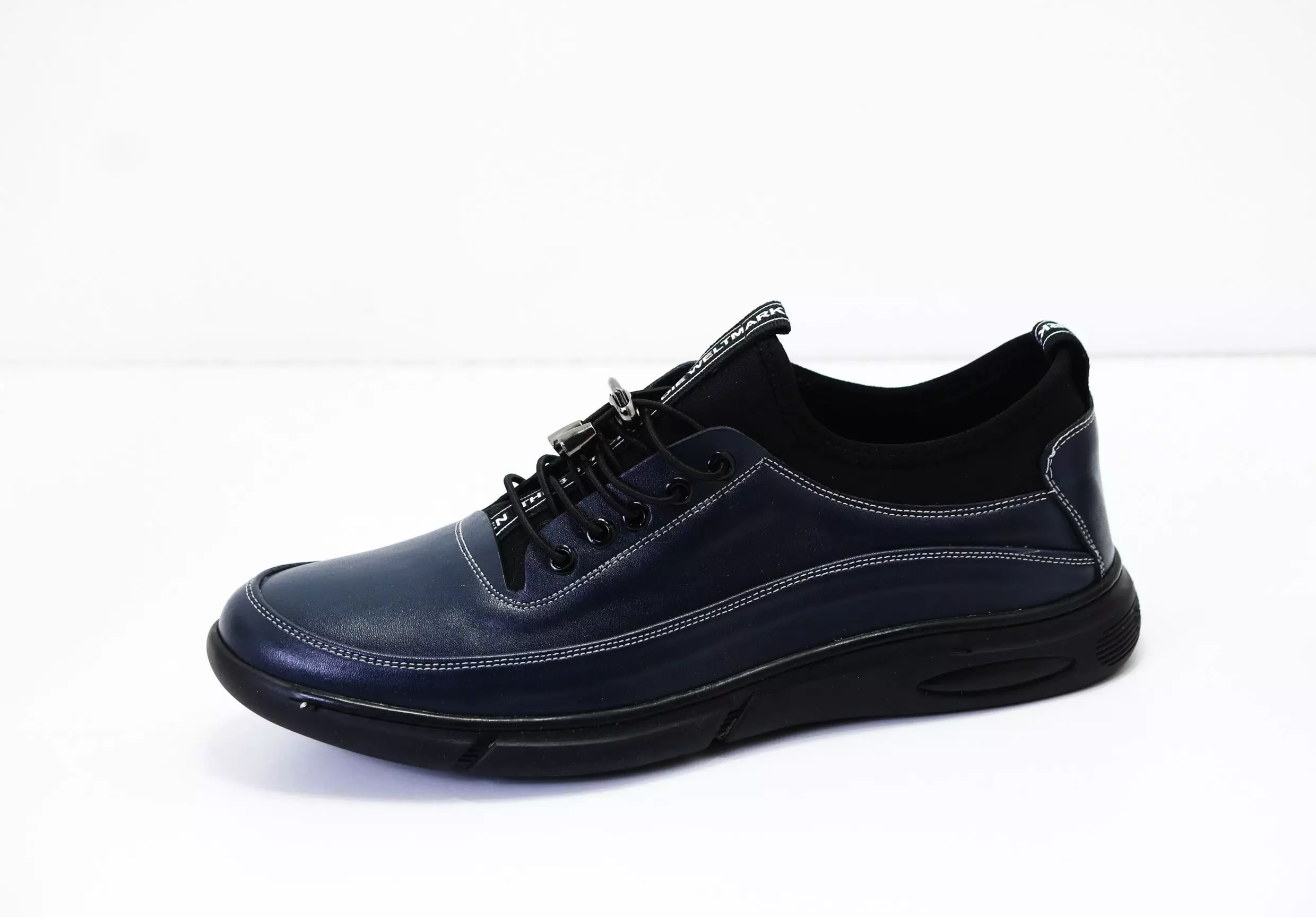 ⁦حذاء ذو نوعية رفيعة⁩ - الصورة ⁦3⁩