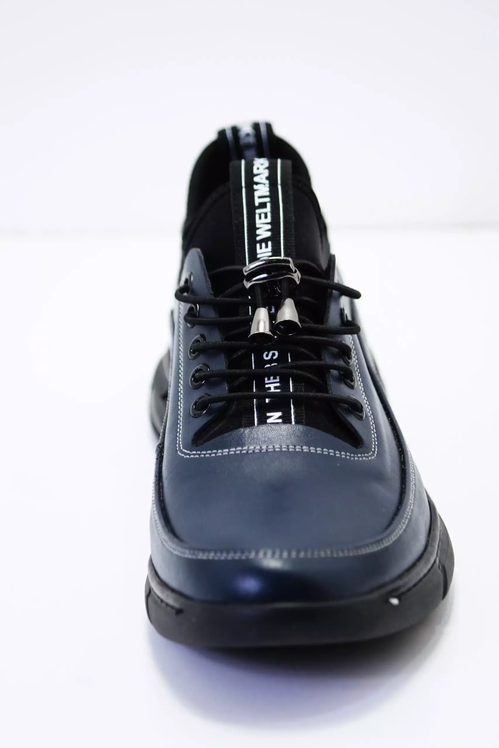 ⁦حذاء ذو نوعية رفيعة⁩ - الصورة ⁦6⁩