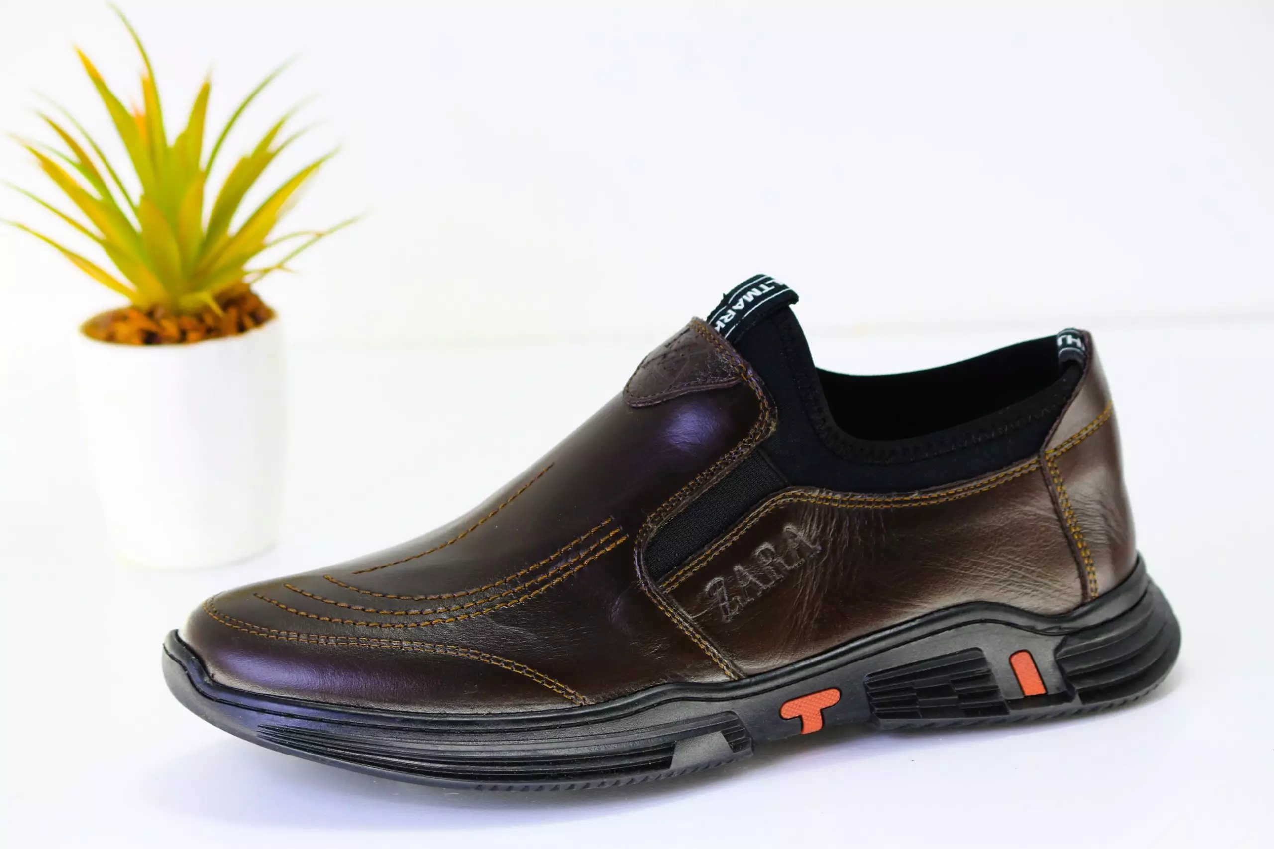 ⁦حذاء جلد طبيعي 100%⁩ - الصورة ⁦7⁩