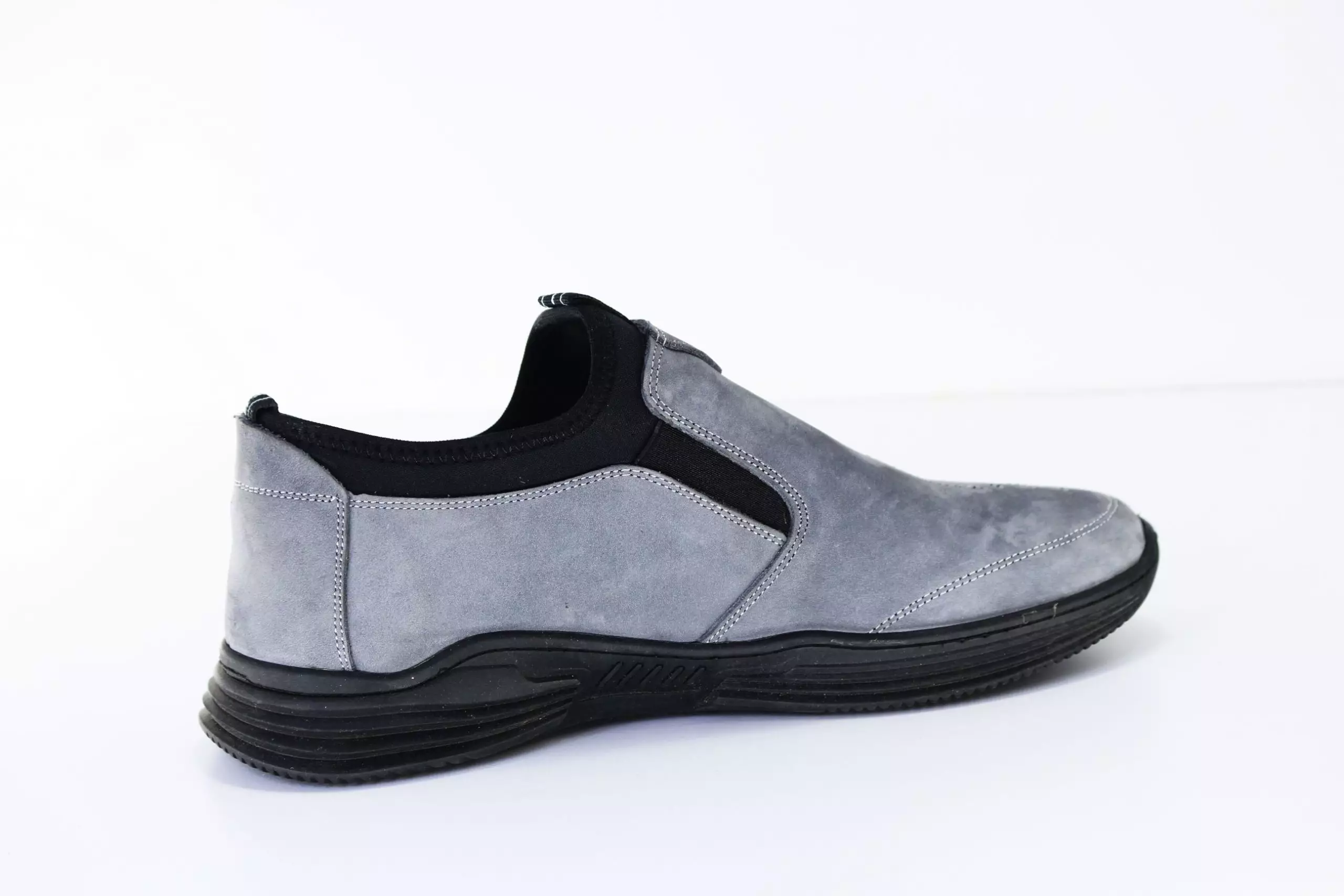 ⁦حذاء Zara جلد طبيعي لون رائع⁩ - الصورة ⁦6⁩