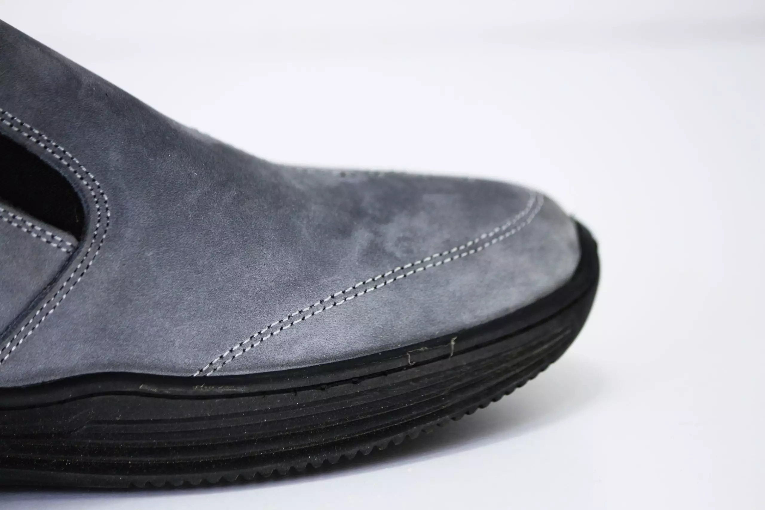 ⁦حذاء Zara جلد طبيعي لون رائع⁩ - الصورة ⁦7⁩