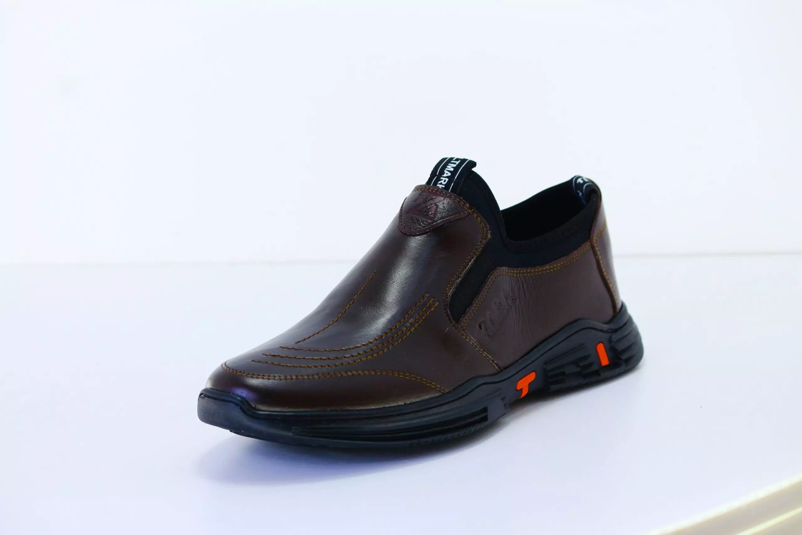 حذاء جلد طبيعي 100%