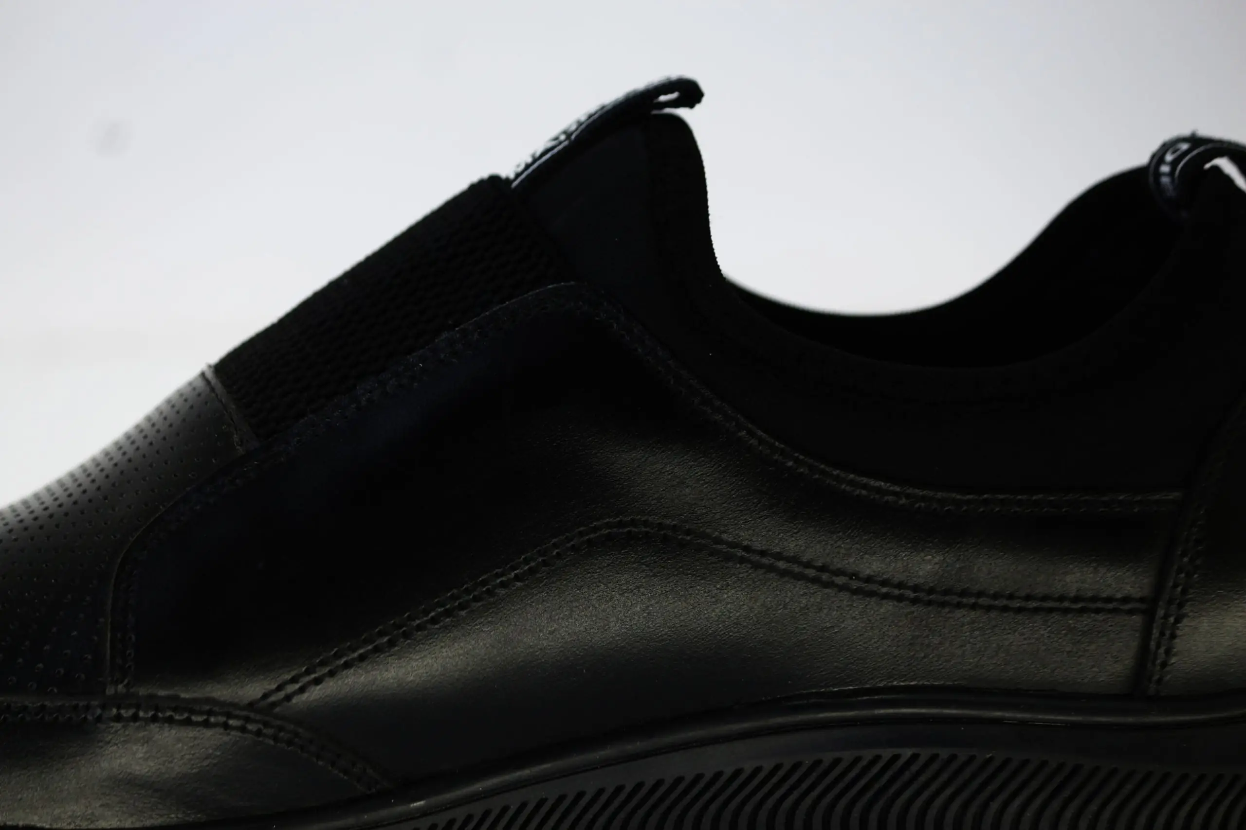 ⁦حذاء أنيق كلاسيكي/رياضي⁩ - الصورة ⁦5⁩