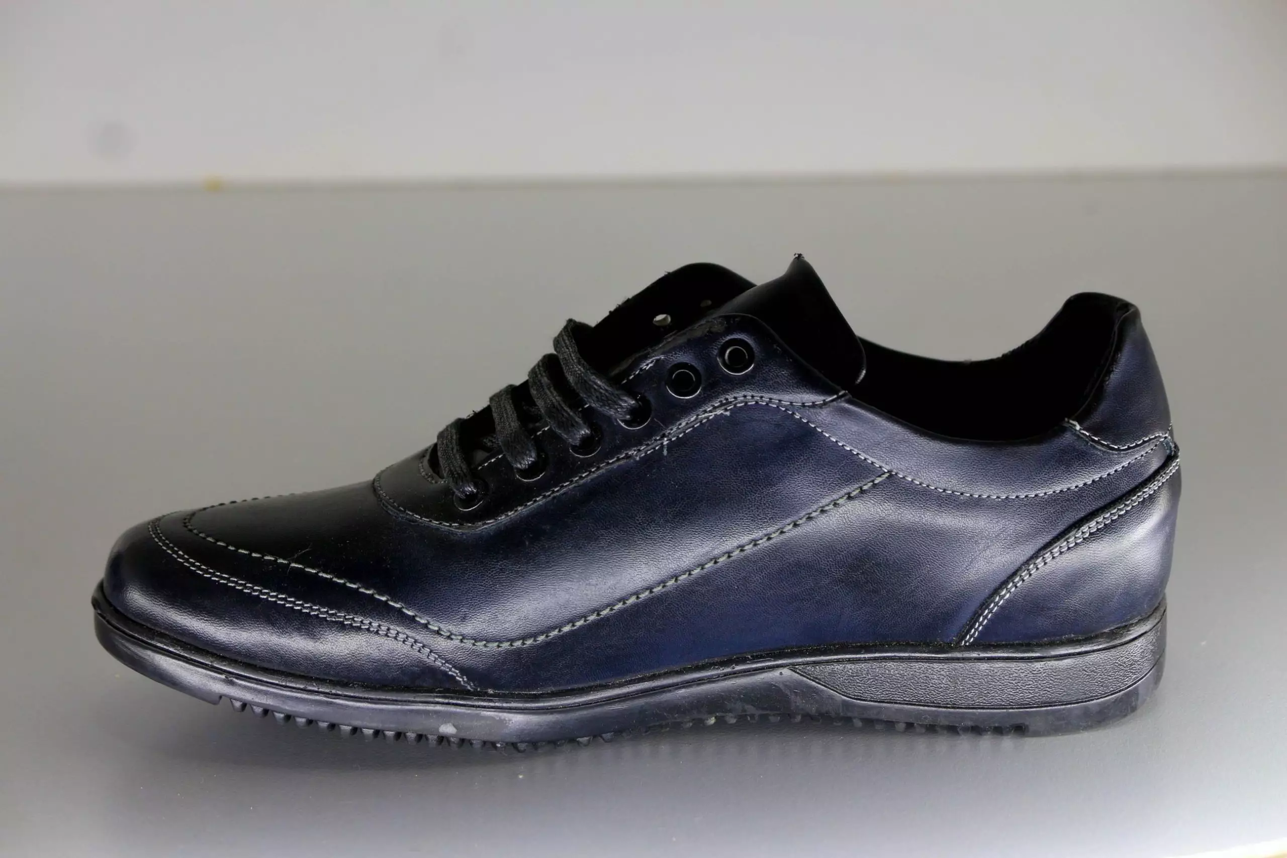 ⁦حذاء صيفي جلدي رائع ?⁩ - الصورة ⁦3⁩