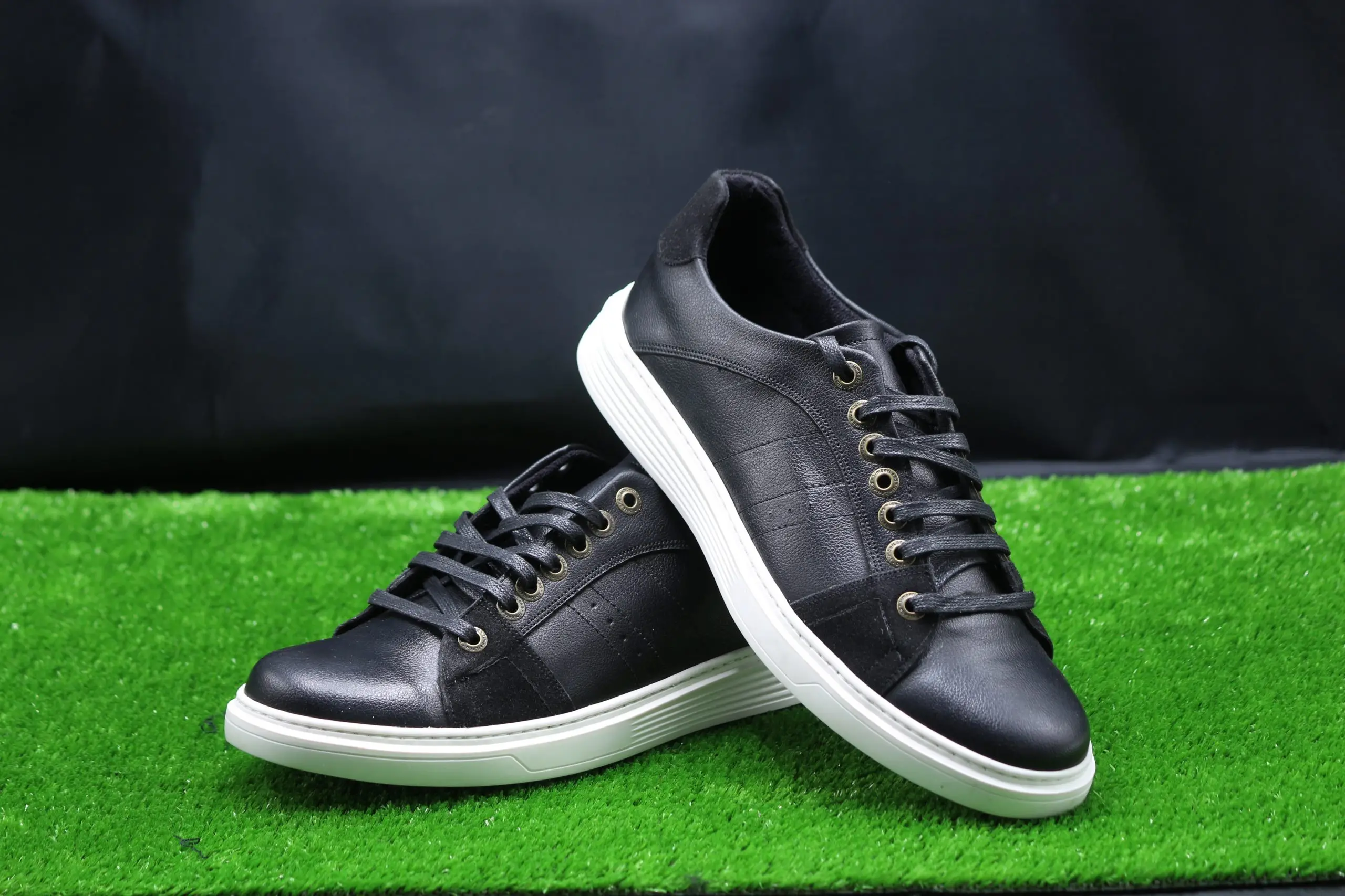 ⁦حذاء أسود كلاسيكي فاخر من clarks⁩ - الصورة ⁦5⁩